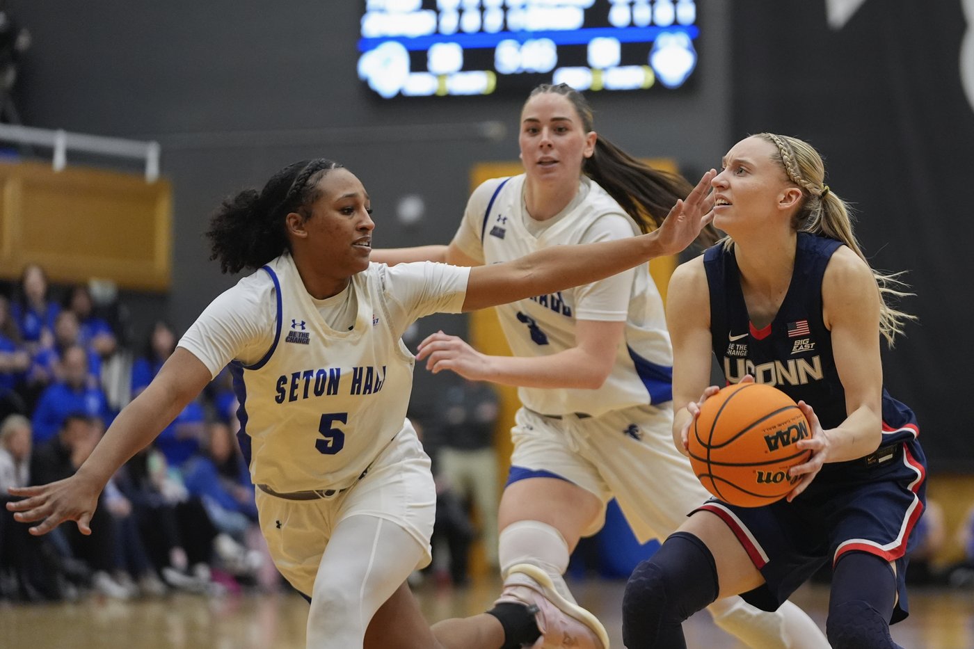 No. 5 UConn extends winning streak over Seton Hall to 41 games | iNFOnews.ca