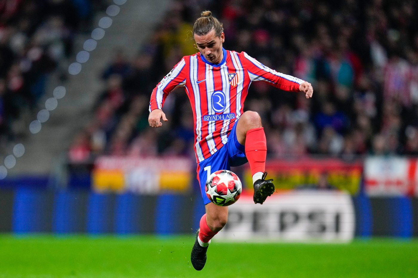 Griezmann signs contract extension at Atletico Madrid | iNFOnews.ca
