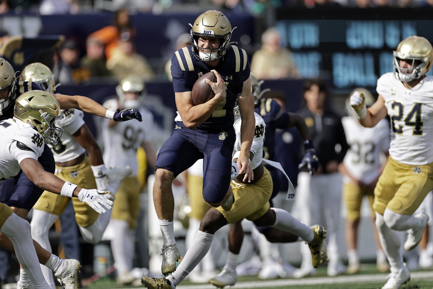 No. 10 Notre Dame not taking reeling Florida State lightly as it chases a playoff spot | iNFOnews.ca