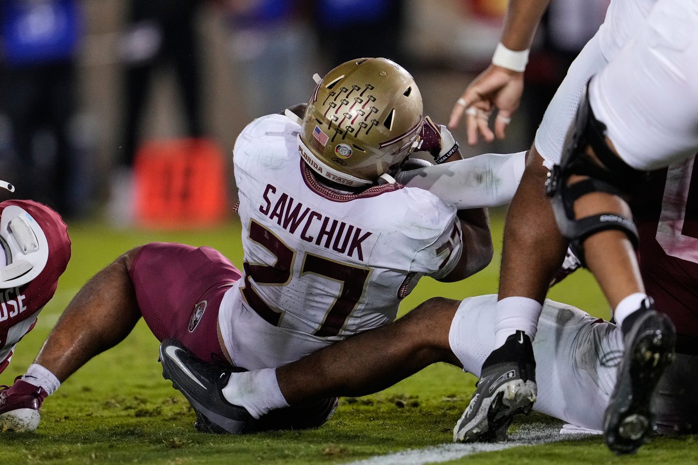 Stanford stops Florida State at goal line on final play to seal a 20-13 win | iNFOnews.ca