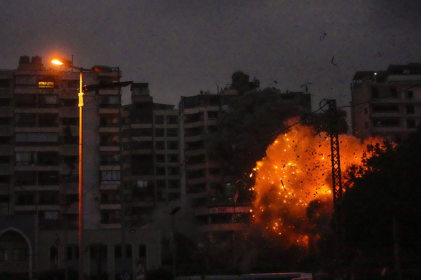 Israel launches new airstrikes on Lebanon as leaders draw closer to ceasefire with Hezbollah | iNFOnews.ca