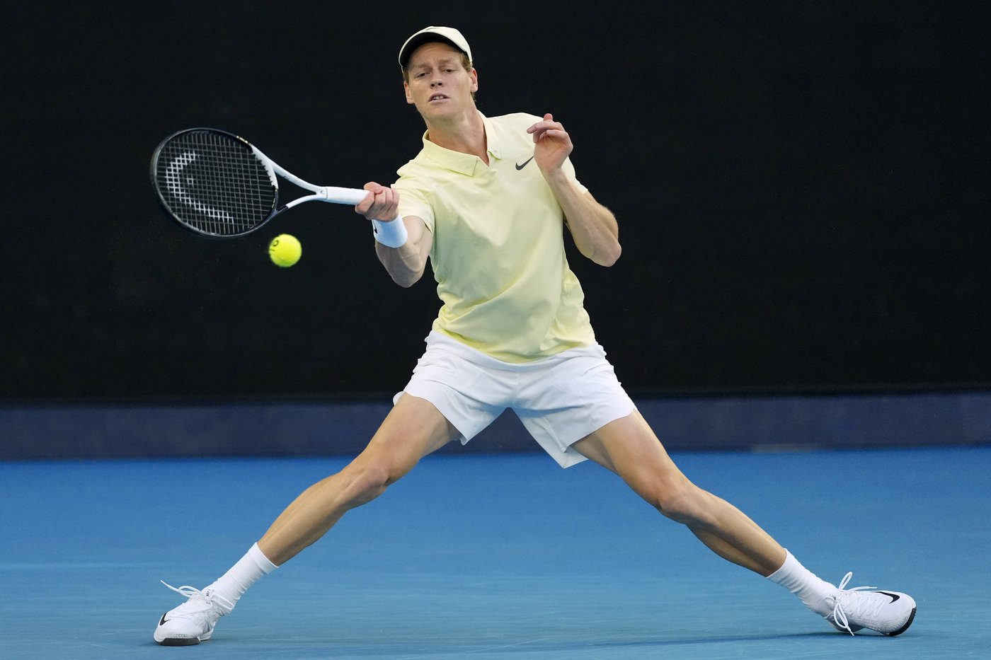 Australian Open champion Jannik Sinner's style draws comparisons to Novak Djokovic | iNFOnews.ca
