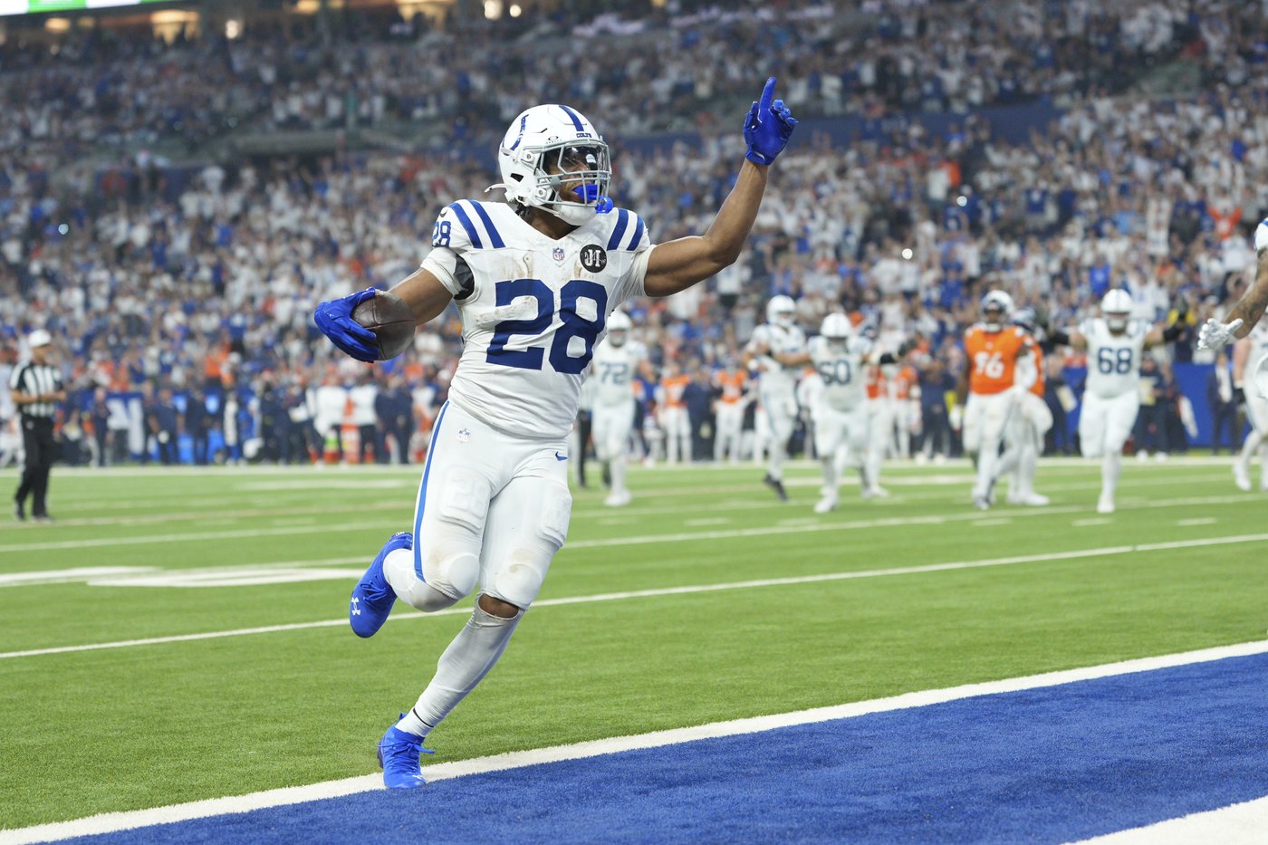 Spencer Shrader converts from 45 yards after penalty on 60-yard miss and Colts beat Broncos 29-28 | iNFOnews.ca Spencer Shrader converts from 45 yards after penalty on 60-yard miss and Colts beat Broncos 29-28 | iNFOnews.ca