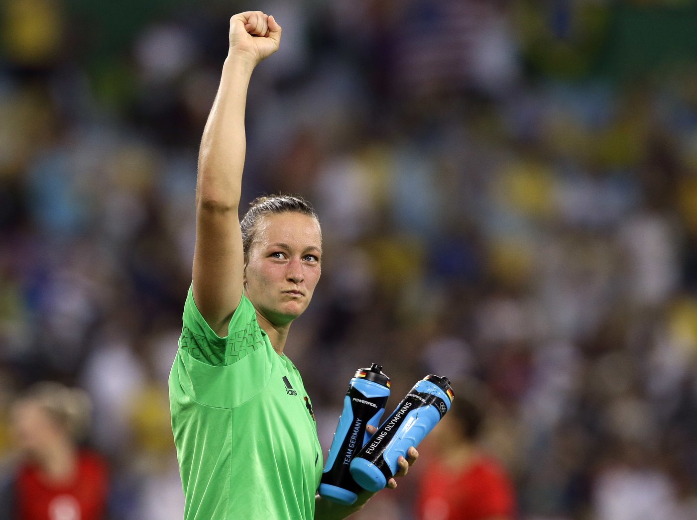 Women's soccer star Almuth Schult says clubs didn't want to sign a player with kids | iNFOnews.ca Women's soccer star Almuth Schult says clubs didn't want to sign a player with kids | iNFOnews.ca