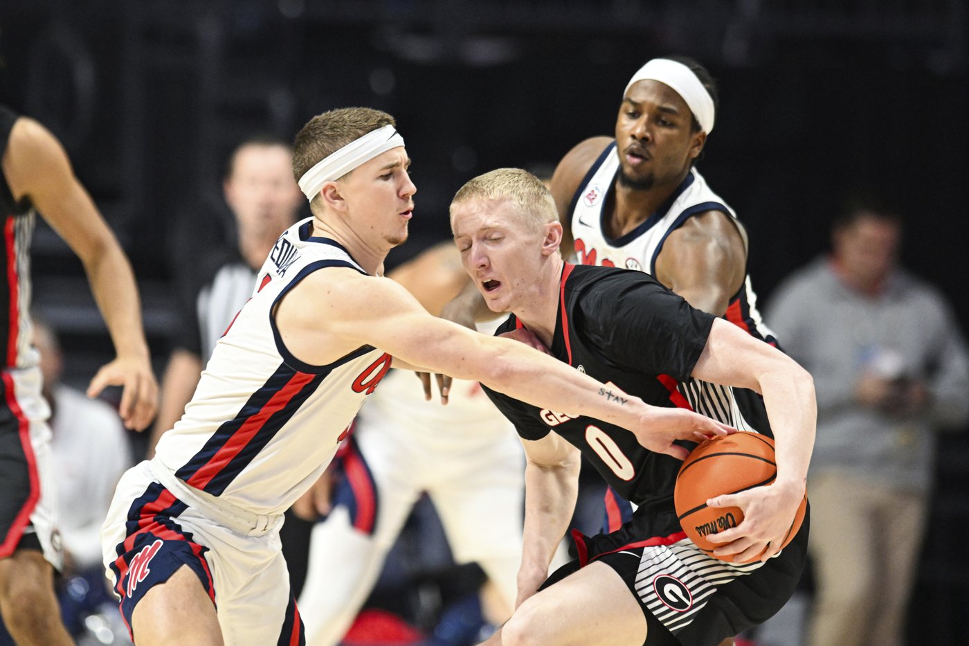 Murrell, Brakefield lead No. 24 Mississippi to a 63-51 win over Georgia | iNFOnews.ca Murrell, Brakefield lead No. 24 Mississippi to a 63-51 win over Georgia | iNFOnews.ca