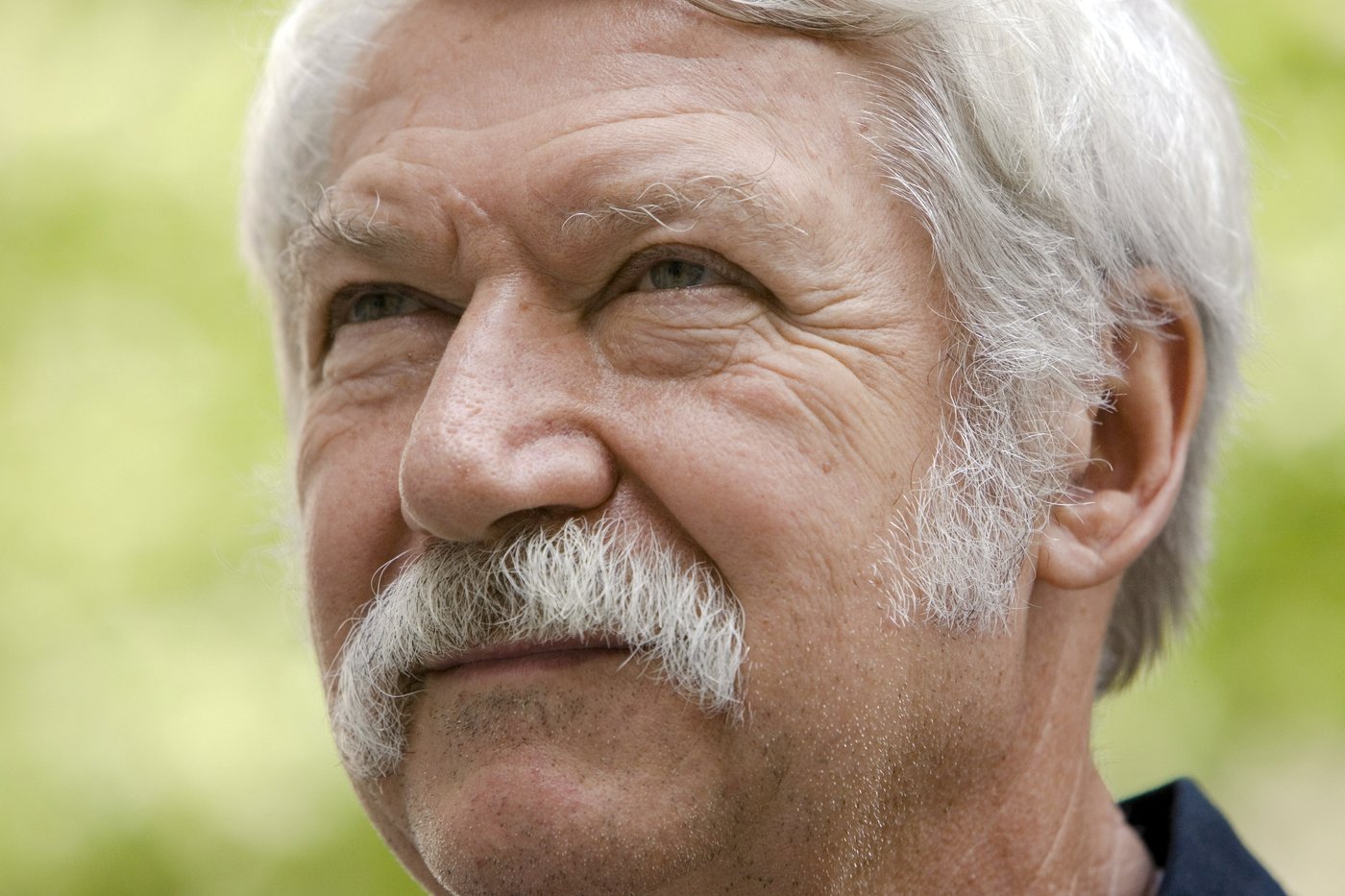 Bela Karolyi, coach of Olympic champion gymnasts who was criticized after Nassar scandal, dies at 82 | iNFOnews.ca