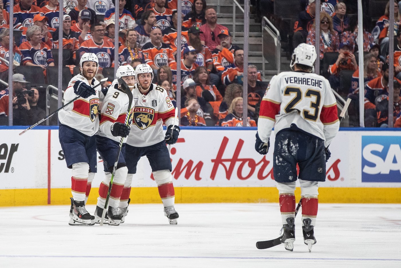 NHL teams in states with no income tax have economic advantage, professor says | iNFOnews.ca
