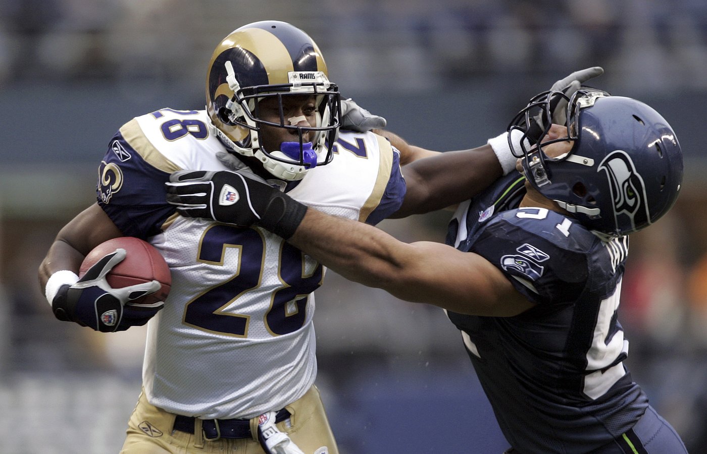 Deion Sanders brings in Hall of Famer Marshall Faulk to coach the running backs at Colorado | iNFOnews.ca Deion Sanders brings in Hall of Famer Marshall Faulk to coach the running backs at Colorado | iNFOnews.ca
