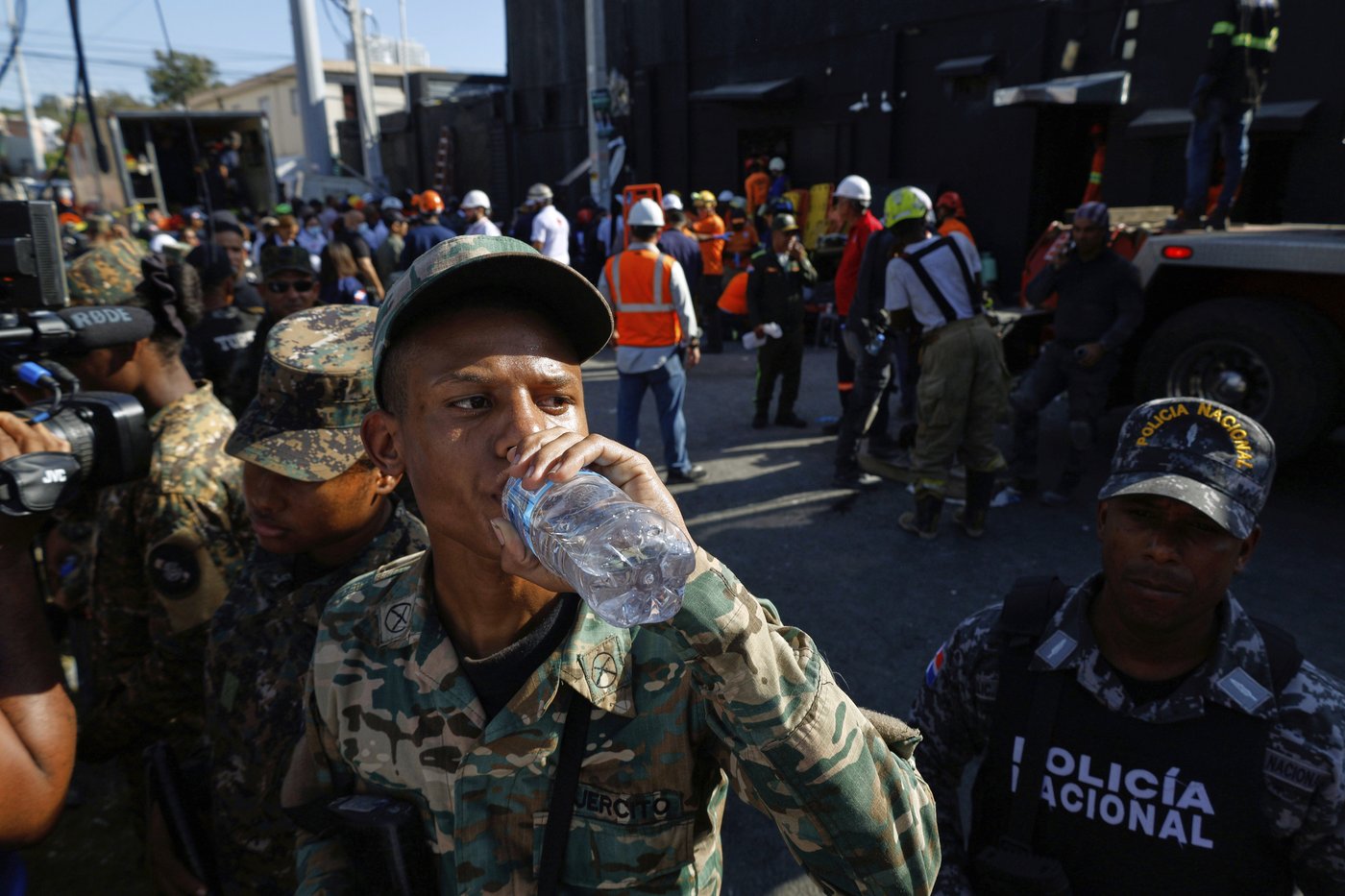 Officials scramble to identify victims of Dominican club roof collapse that killed at least 184 | iNFOnews.ca Officials scramble to identify victims of Dominican club roof collapse that killed at least 184 | iNFOnews.ca