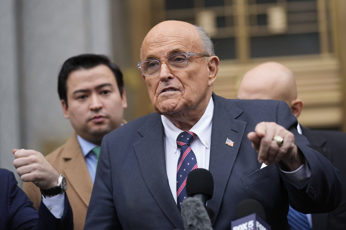 Rudy Giuliani in a courtroom outburst accuses judge in assets case of being unfair, drawing a rebuke | iNFOnews.ca Rudy Giuliani in a courtroom outburst accuses judge in assets case of being unfair, drawing a rebuke | iNFOnews.ca