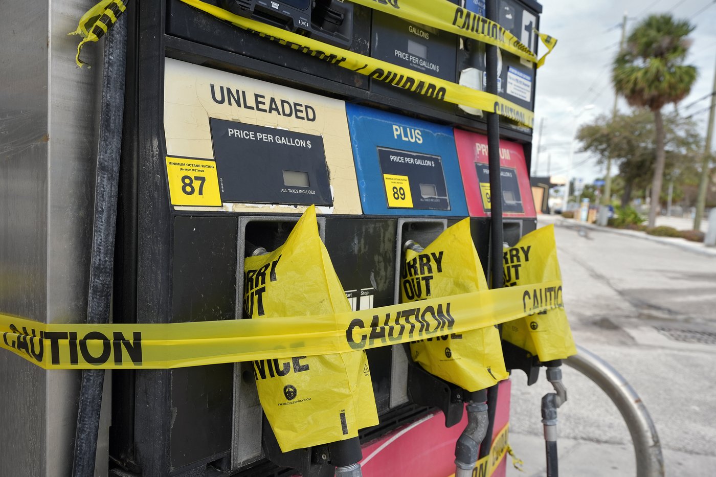 Hurricane Milton is a Category 5. Florida orders evacuations and scrambles to clear Helene's debris | iNFOnews.ca Hurricane Milton is a Category 5. Florida orders evacuations and scrambles to clear Helene's debris | iNFOnews.ca