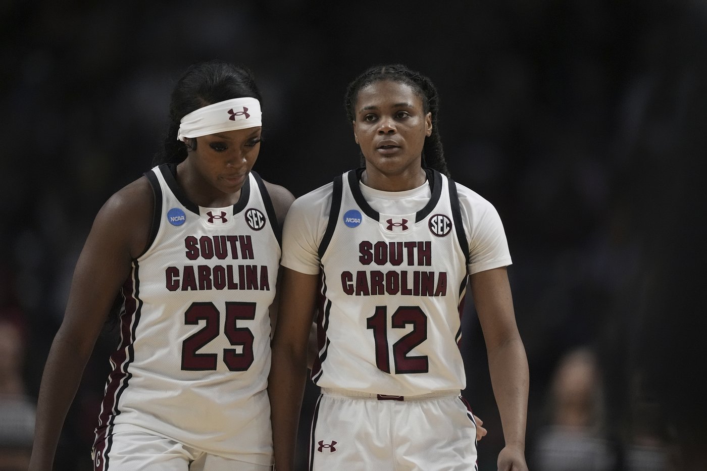 South Carolina guard MiLaysia Fulwiley enters transfer portal, AP source says | iNFOnews.ca