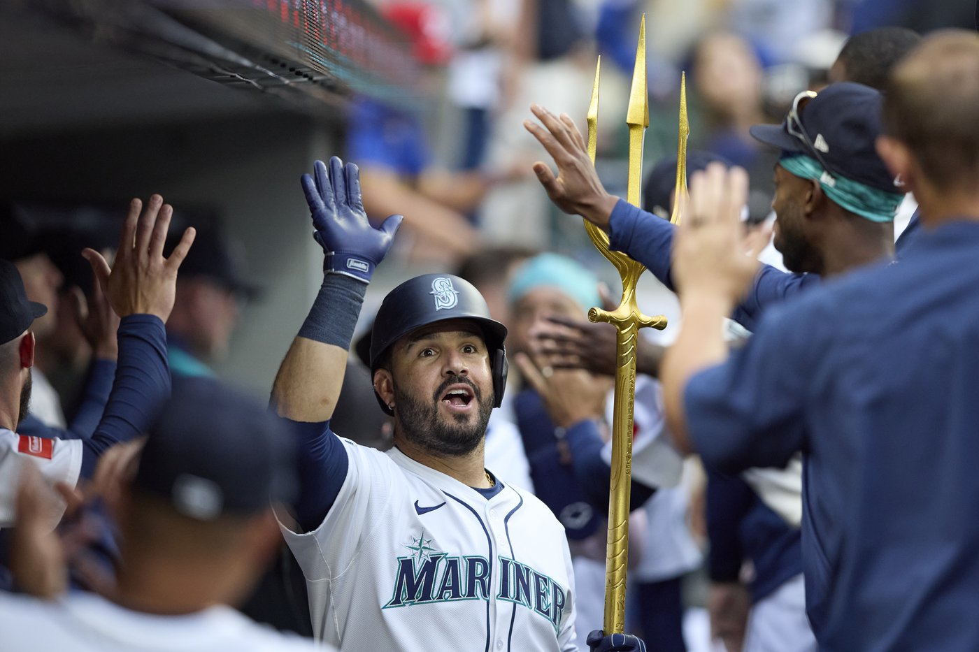 Suárez hits his 37th homer as Woo and the Mariners beat the White Sox 8-3 | iNFOnews.ca Suárez hits his 37th homer as Woo and the Mariners beat the White Sox 8-3 | iNFOnews.ca