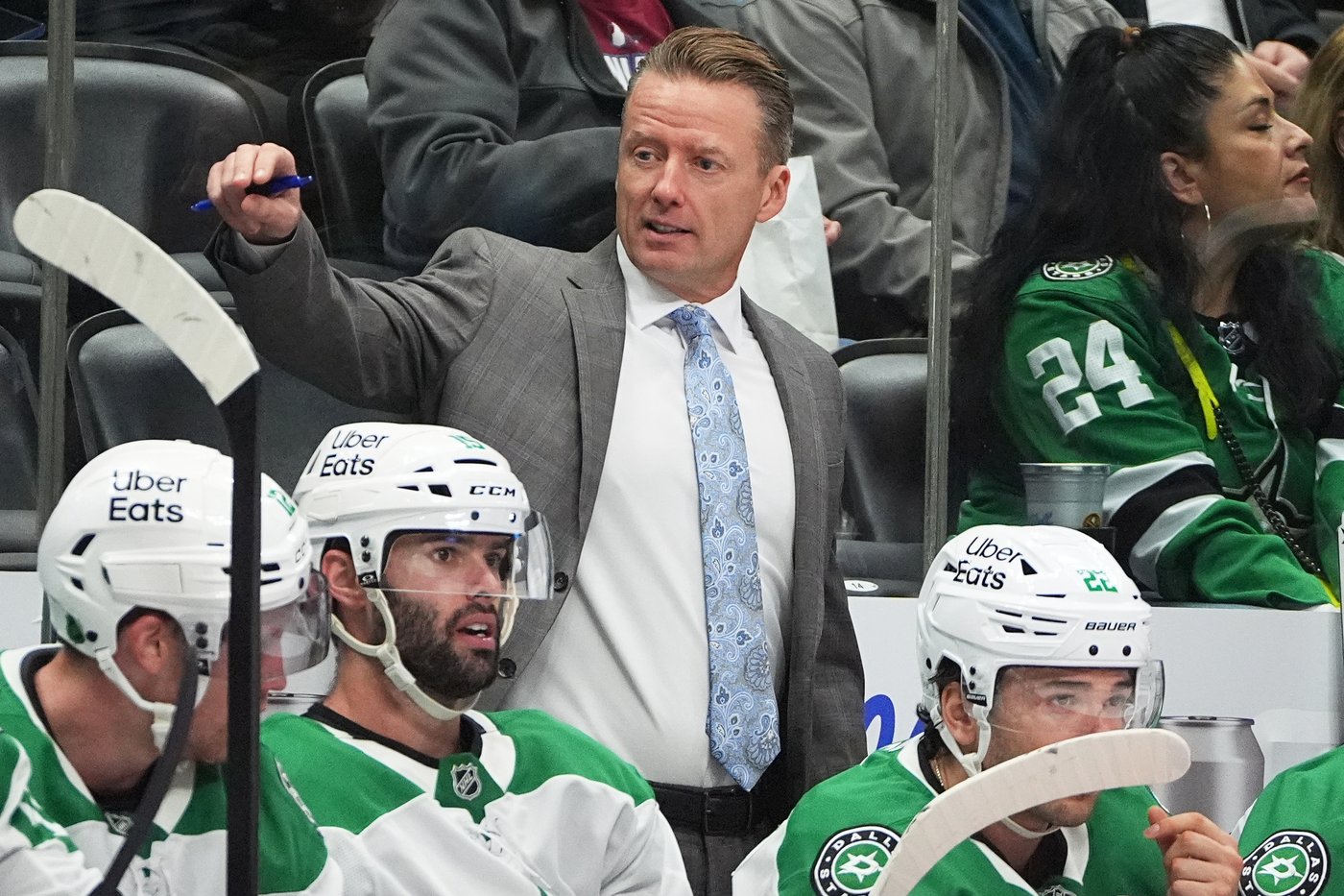 Dallas Stars go into home opener under Glen Gulutzan still looking to compete more after 2-0 start | iNFOnews.ca Dallas Stars go into home opener under Glen Gulutzan still looking to compete more after 2-0 start | iNFOnews.ca