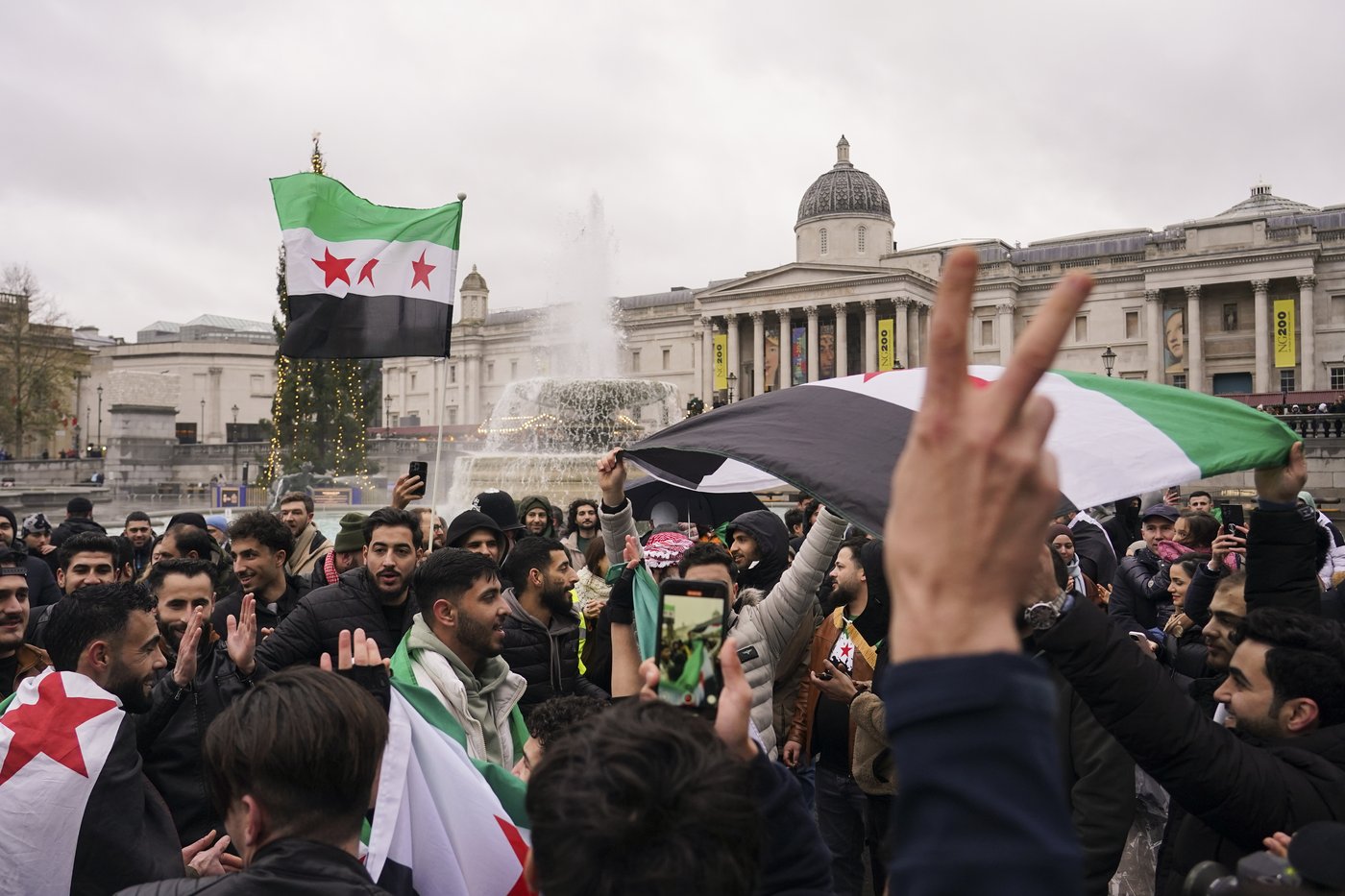 Global reaction to Assad's sudden ouster from Syria ranges from jubilation to alarm | iNFOnews.ca