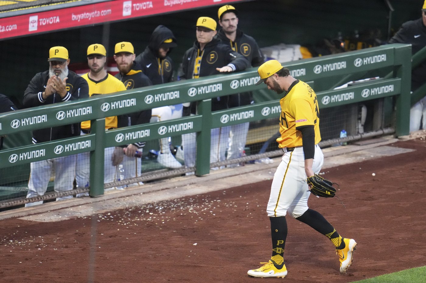 Pirates ace Paul Skenes on the idea the last-place club should trade him: 'Anybody can play GM' | iNFOnews.ca