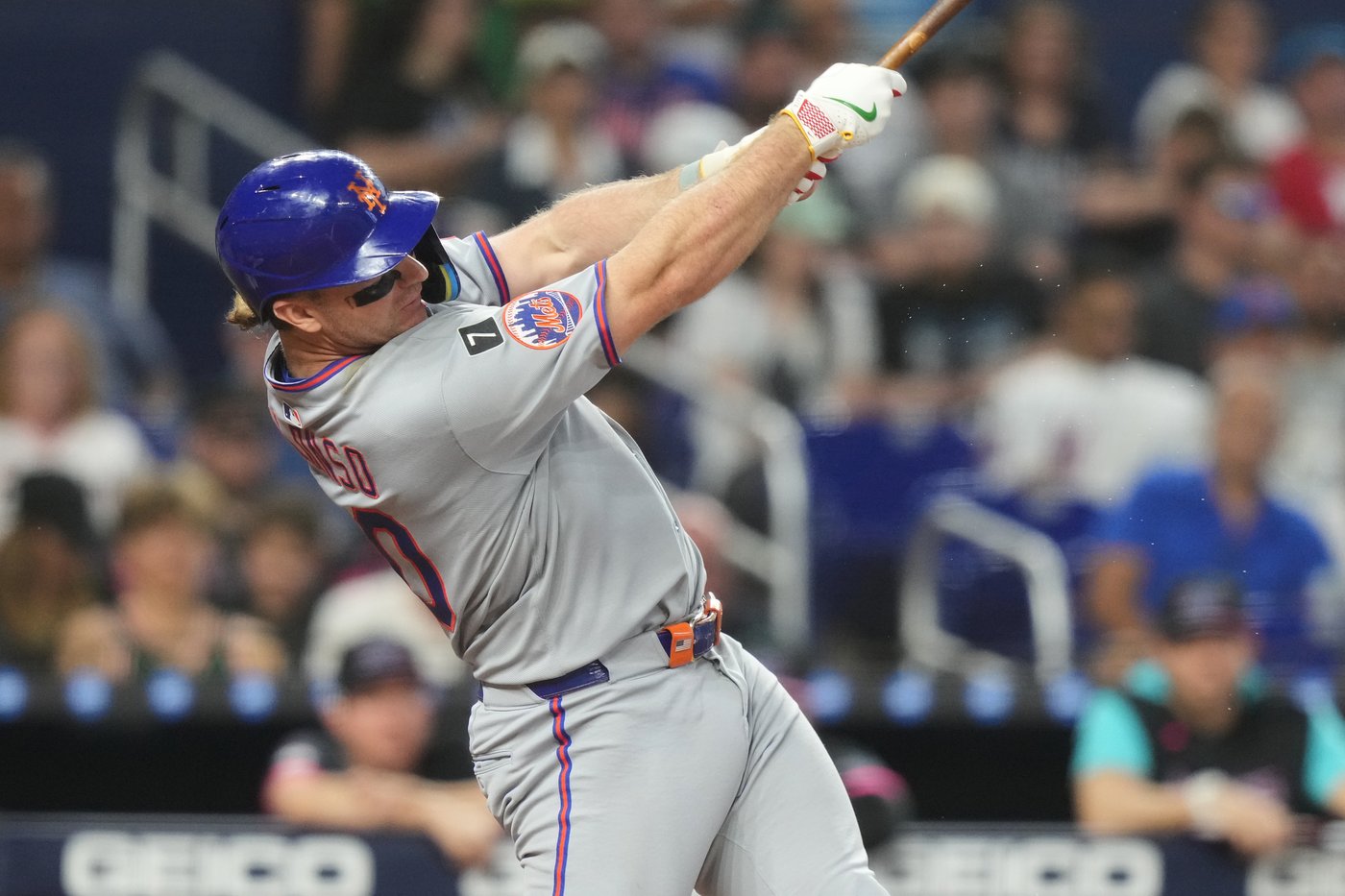 Alonso and Holmes lead Mets past Marlins 5-0 to push NL wild-card race to final day of season | iNFOnews.ca Alonso and Holmes lead Mets past Marlins 5-0 to push NL wild-card race to final day of season | iNFOnews.ca
