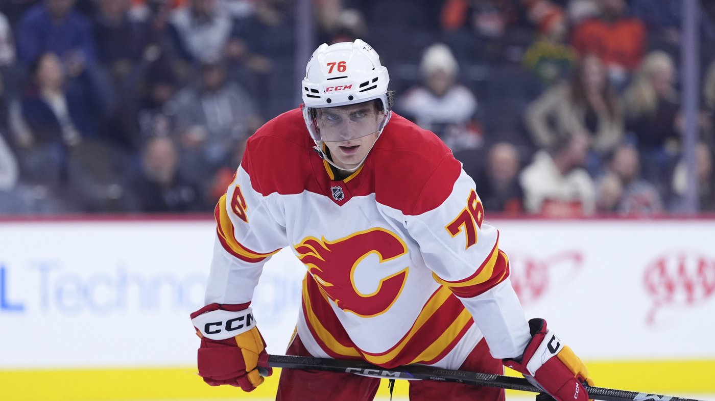 Calgary Flames sign Martin Pospisil to three-year contract extension | iNFOnews.ca