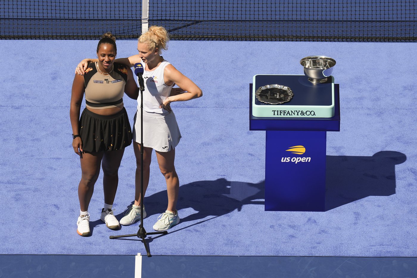 Taylor Townsend brings a Honey Deuce cocktail to her final US Open news conference | iNFOnews.ca Taylor Townsend brings a Honey Deuce cocktail to her final US Open news conference | iNFOnews.ca