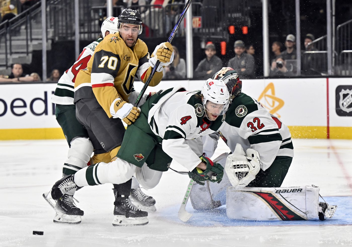 Jets sign Cole Koepke, Tanner Pearson to one-year contracts | iNFOnews.ca
