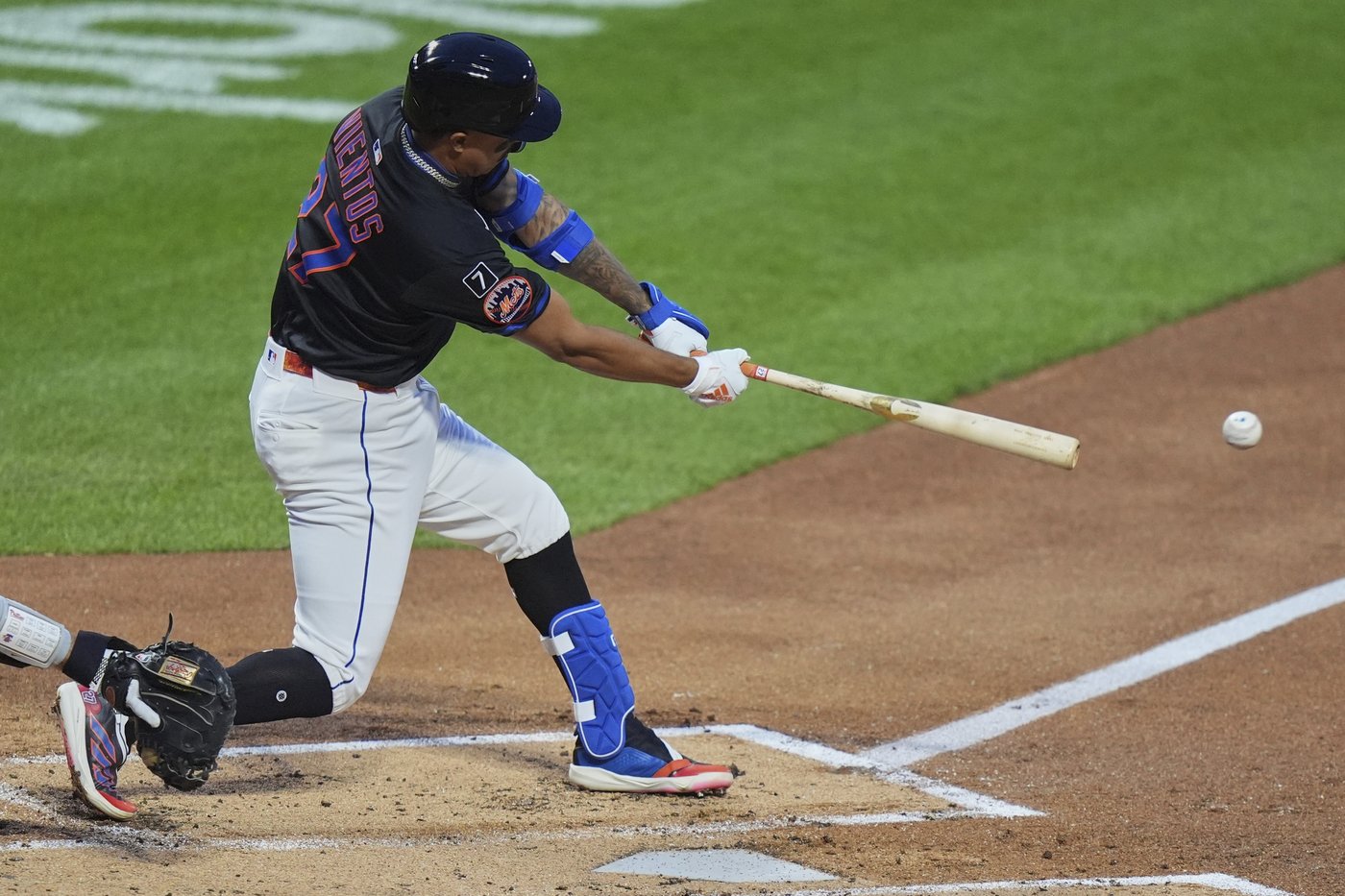 Vientos returns to Mets' lineup after missing 2 games with groin discomfort | iNFOnews.ca Vientos returns to Mets' lineup after missing 2 games with groin discomfort | iNFOnews.ca