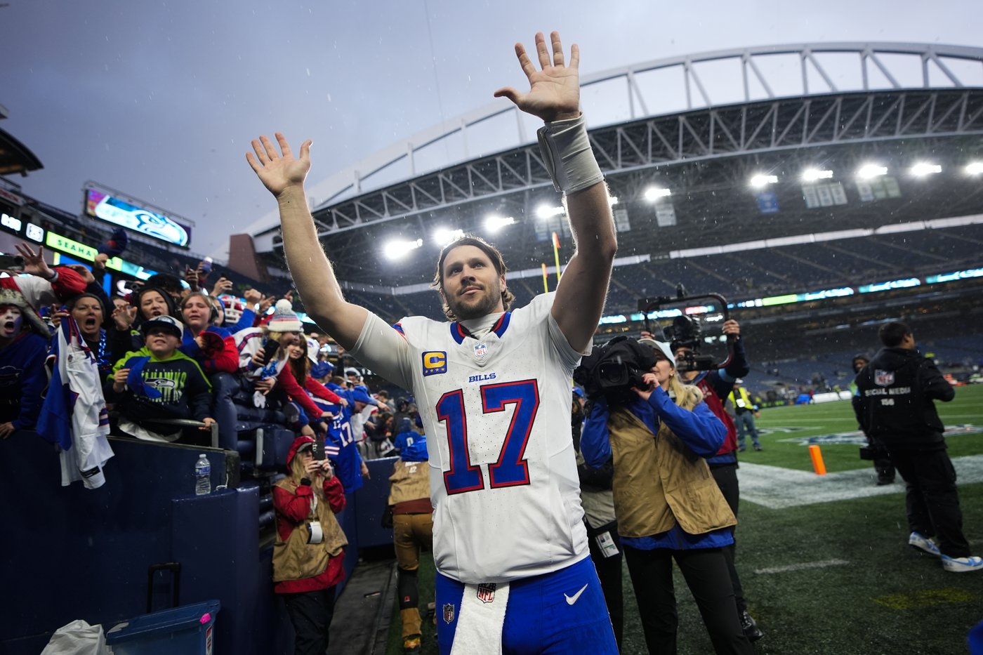 Analysis: Eagles, Bills, Commanders make big statements in Week 8 | iNFOnews.ca