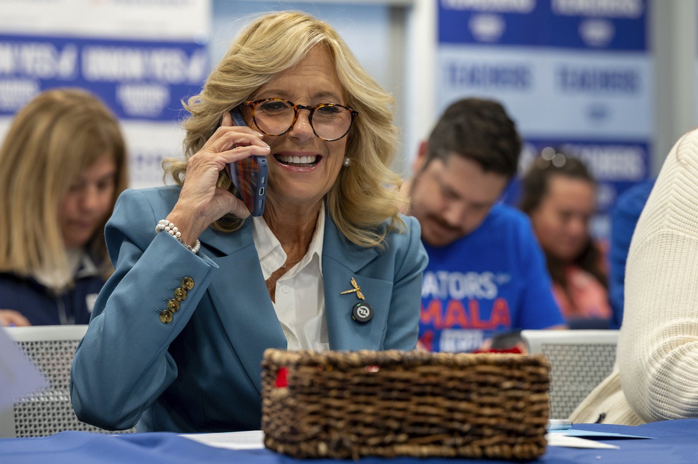 Jill Biden is out campaigning again - but not for her husband anymore. She's pumping up Harris | iNFOnews.ca Jill Biden is out campaigning again - but not for her husband anymore. She's pumping up Harris | iNFOnews.ca