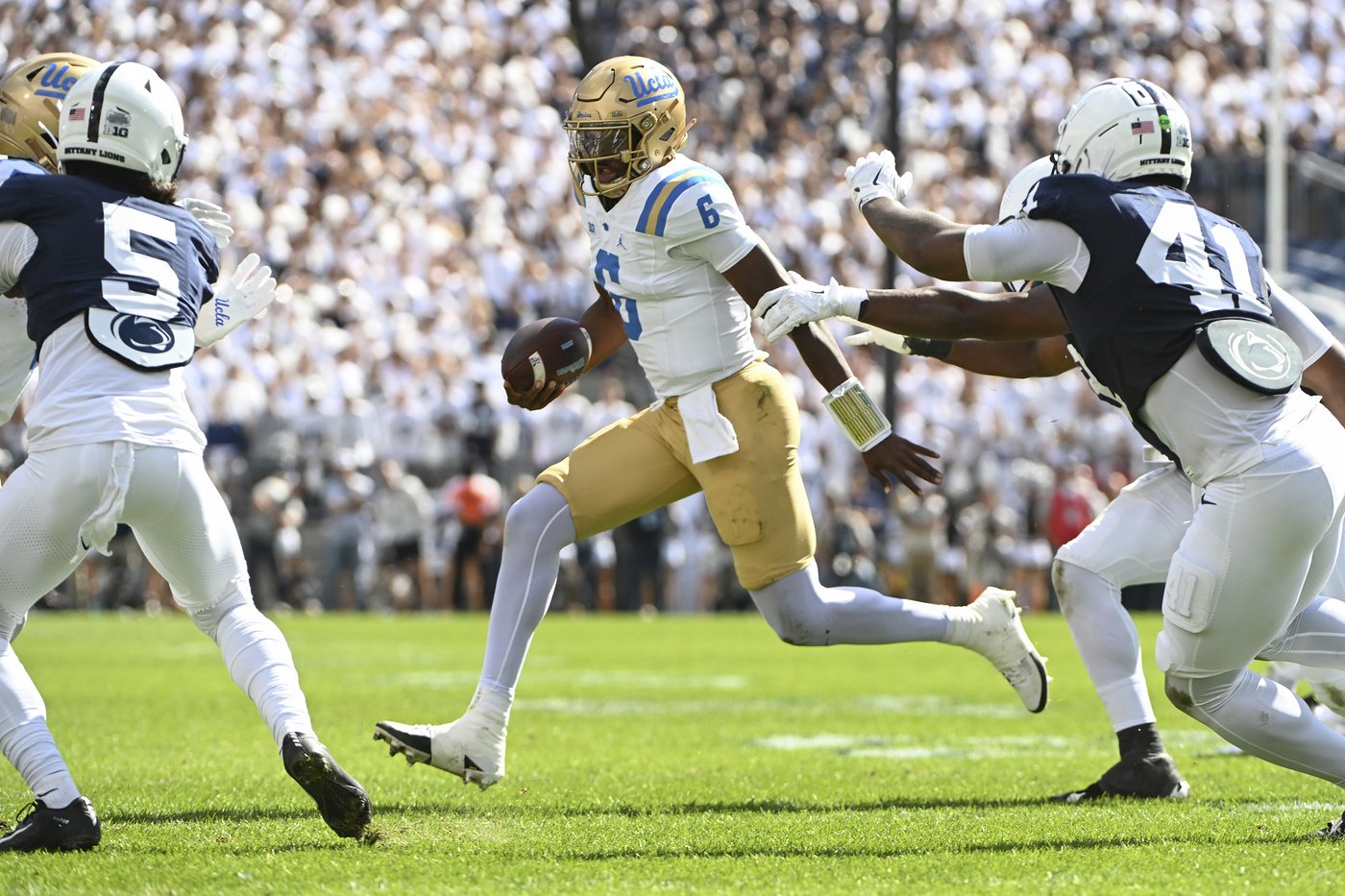Drew Allar throws TD, runs for another as No. 7 Penn State beats UCLA 27-11 | iNFOnews.ca Drew Allar throws TD, runs for another as No. 7 Penn State beats UCLA 27-11 | iNFOnews.ca