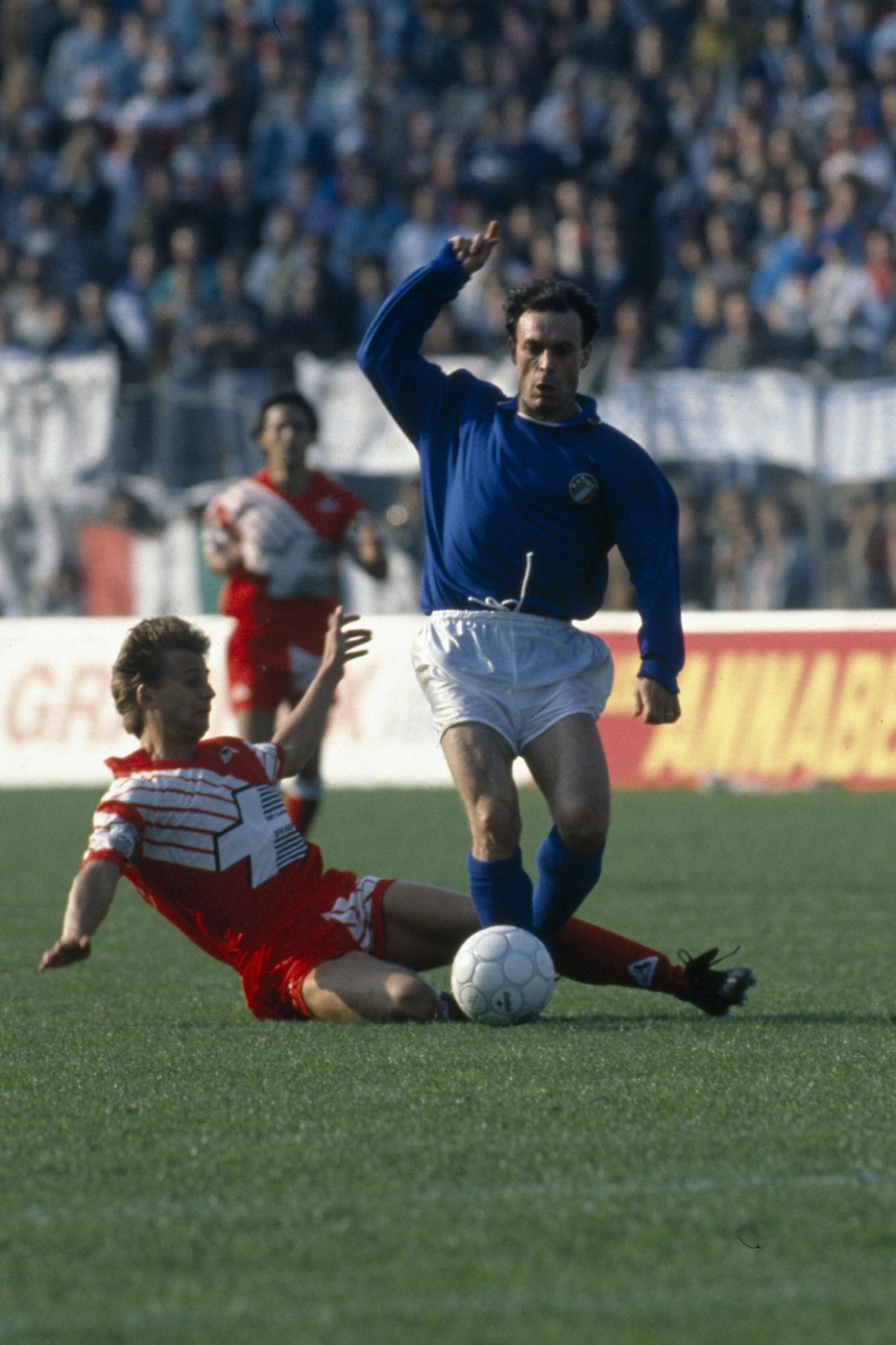 Salvatore 'Totò' Schillaci, the Italy striker who was top scorer at 1990 World Cup, dies at 59 | iNFOnews.ca Salvatore 'Totò' Schillaci, the Italy striker who was top scorer at 1990 World Cup, dies at 59 | iNFOnews.ca