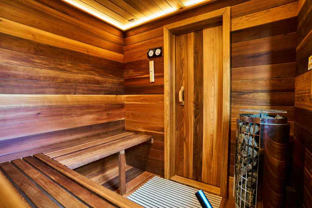 Lake Country man builds community’s first public sauna | iNFOnews.ca Lake Country man builds community’s first public sauna | iNFOnews.ca