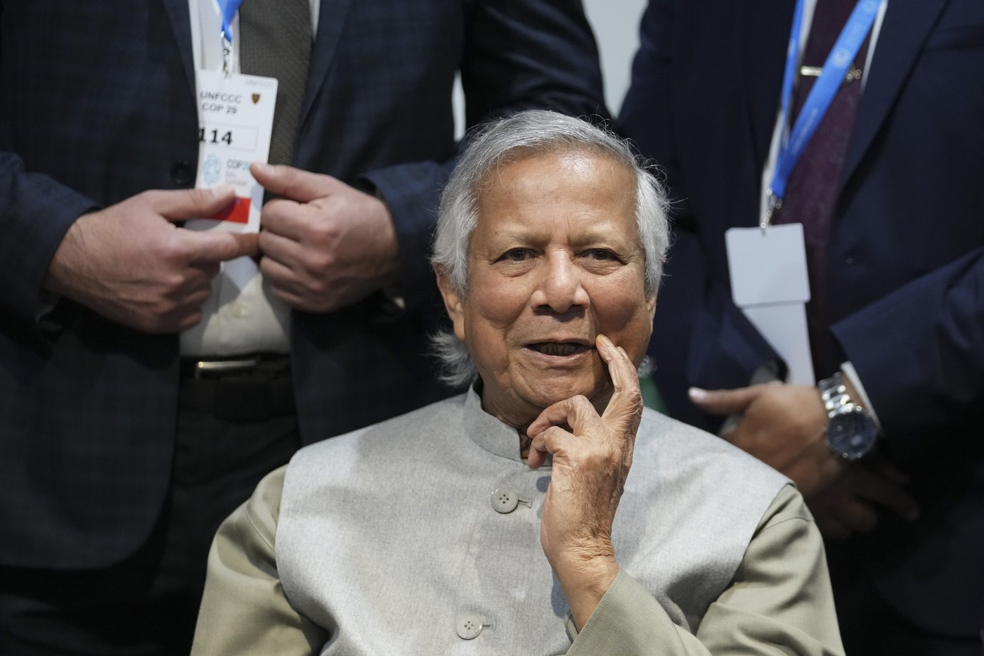Bangladesh's leader says they will seek extradition of ex-premier Sheikh Hasina from India | iNFOnews.ca