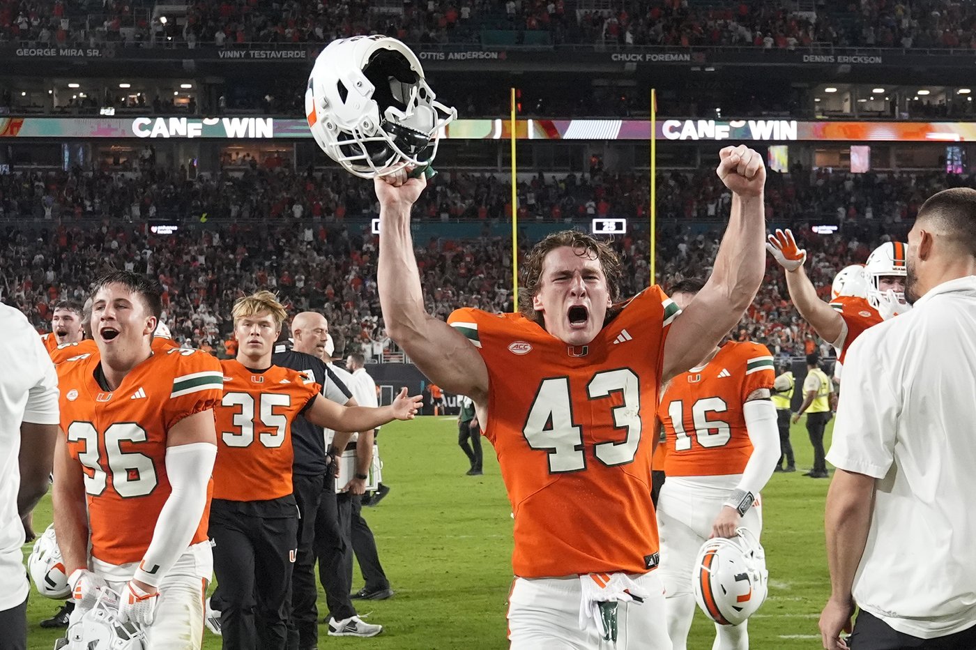 No. 7 Miami survives Virginia Tech 38-34 to remain unbeaten after Hail Mary TD overturned | iNFOnews.ca No. 7 Miami survives Virginia Tech 38-34 to remain unbeaten after Hail Mary TD overturned | iNFOnews.ca