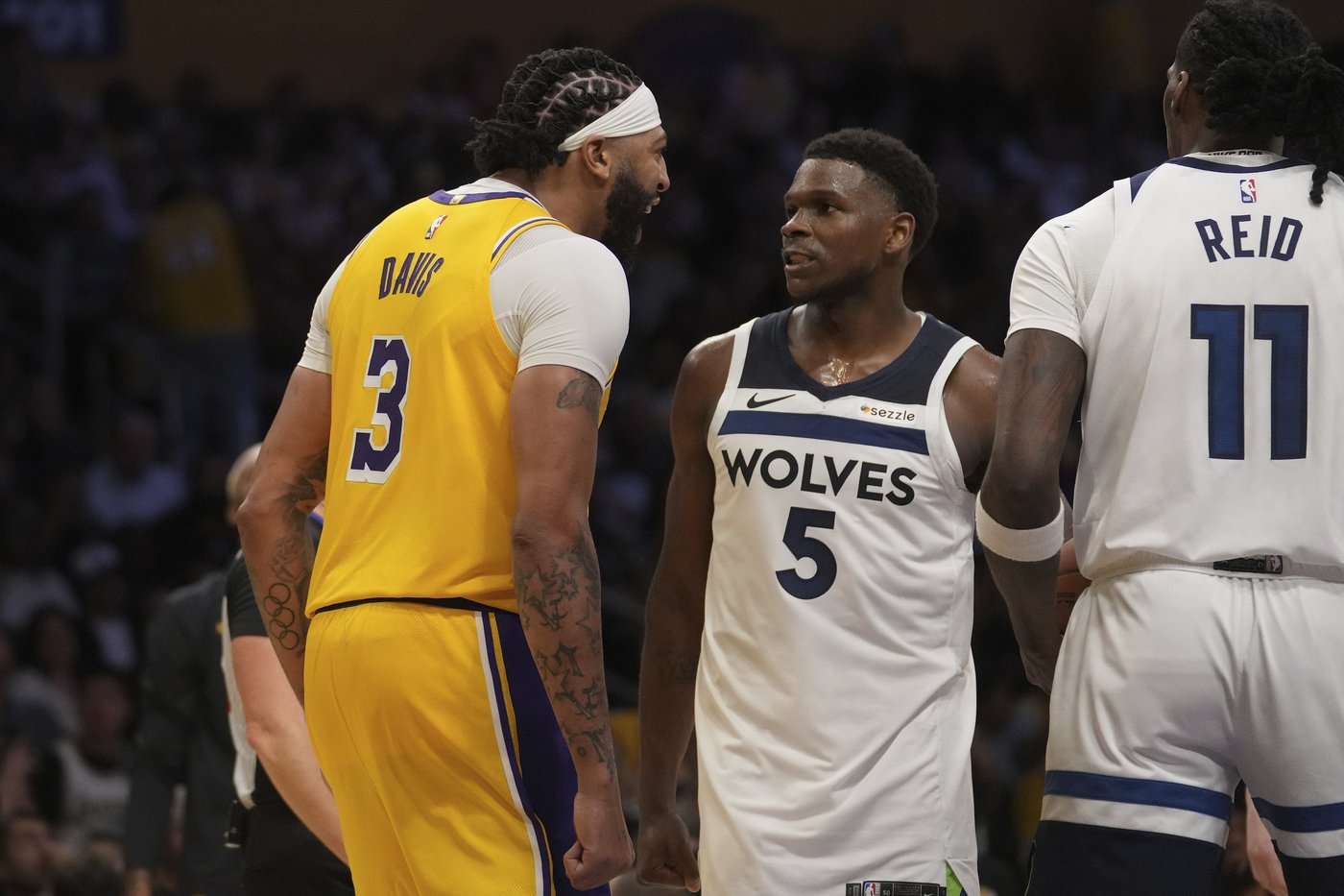 LeBron and Bronny James make NBA history by playing together in Lakers' 110-103 win over Minnesota | iNFOnews.ca