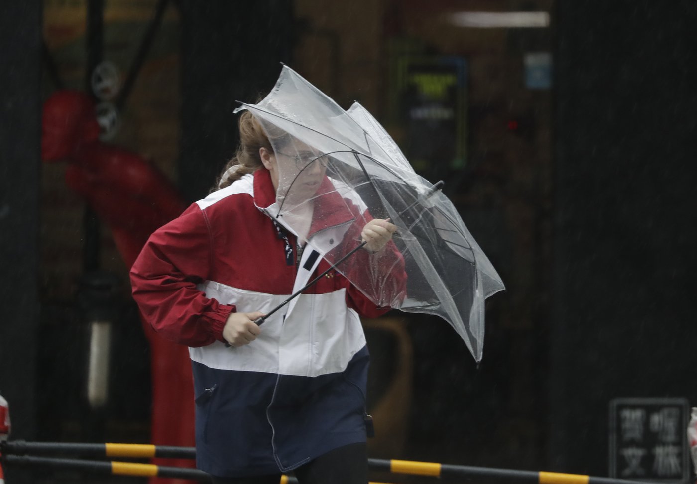 2 dead and thousands evacuated as a typhoon approaches Taiwan | iNFOnews.ca
