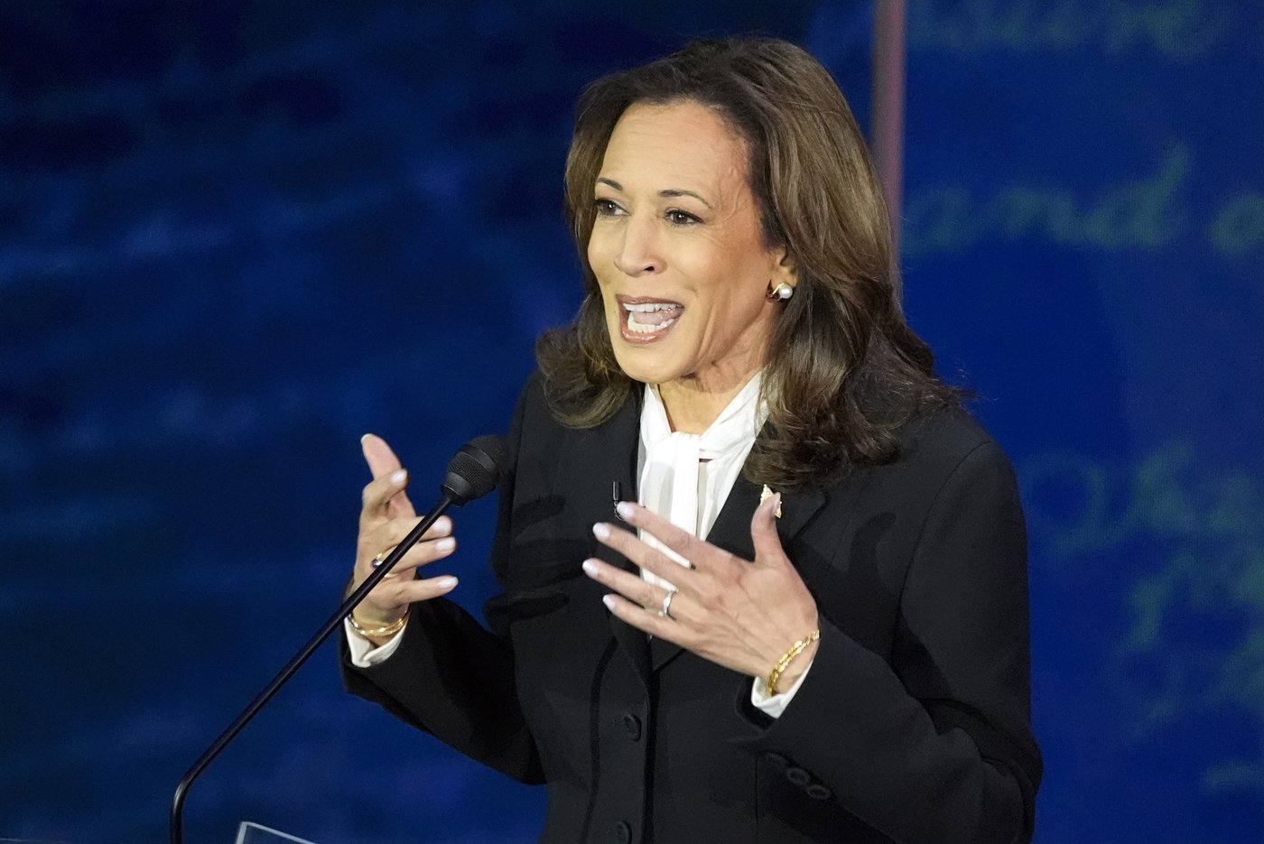 The Latest: Hurricane Milton threatens to overshadow presidential campaigning | iNFOnews.ca