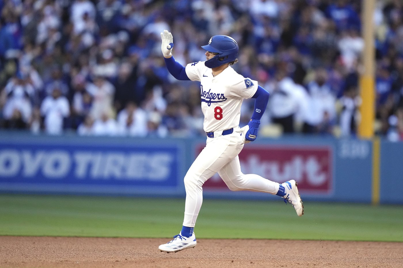 Angels spoil Clayton Kershaw's season debut in 11-9 victory over Dodgers | iNFOnews.ca Angels spoil Clayton Kershaw's season debut in 11-9 victory over Dodgers | iNFOnews.ca
