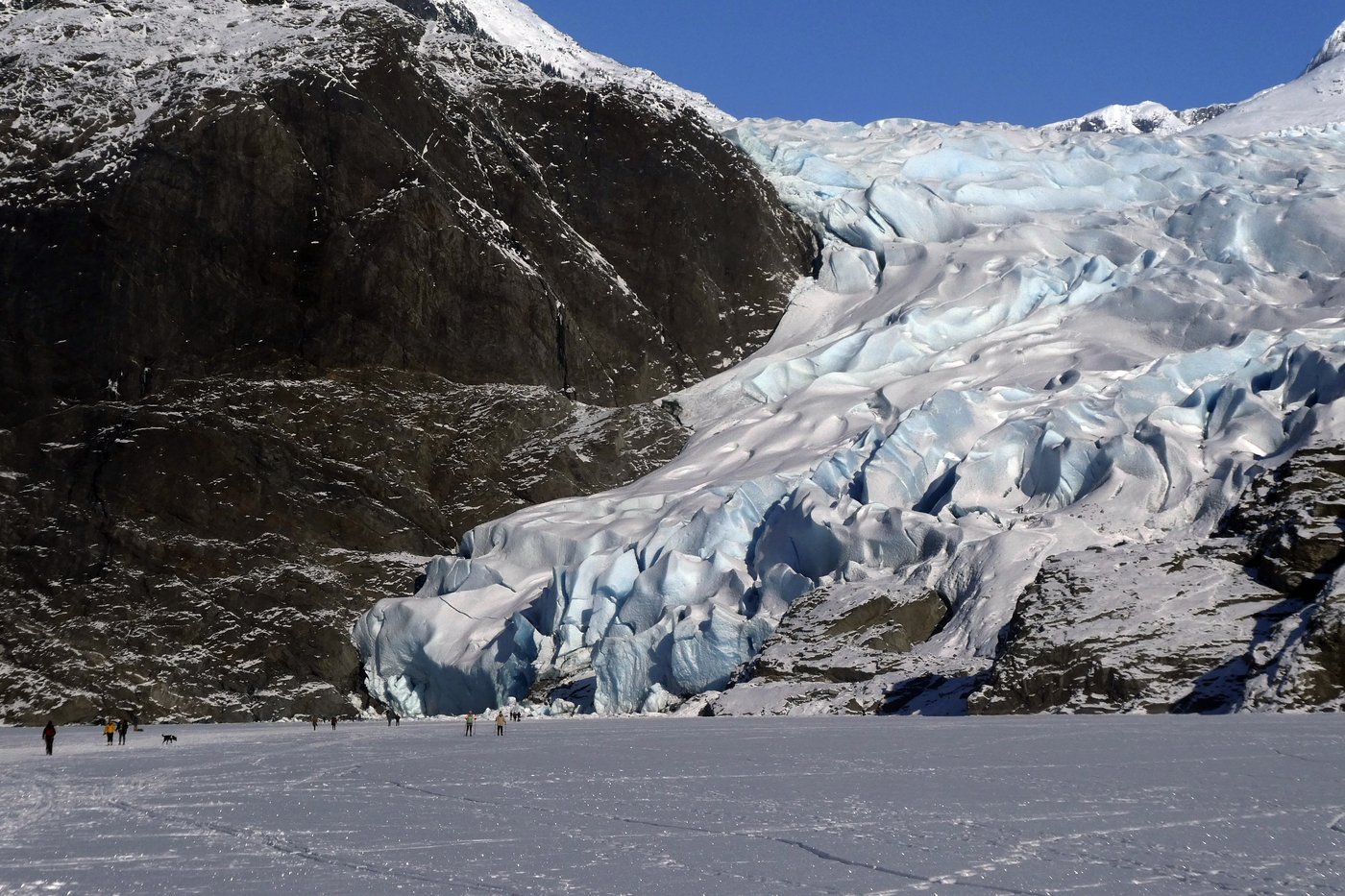 Climate change is shrinking glaciers faster than ever, with 7 trillion tons lost since 2000 | iNFOnews.ca Climate change is shrinking glaciers faster than ever, with 7 trillion tons lost since 2000 | iNFOnews.ca