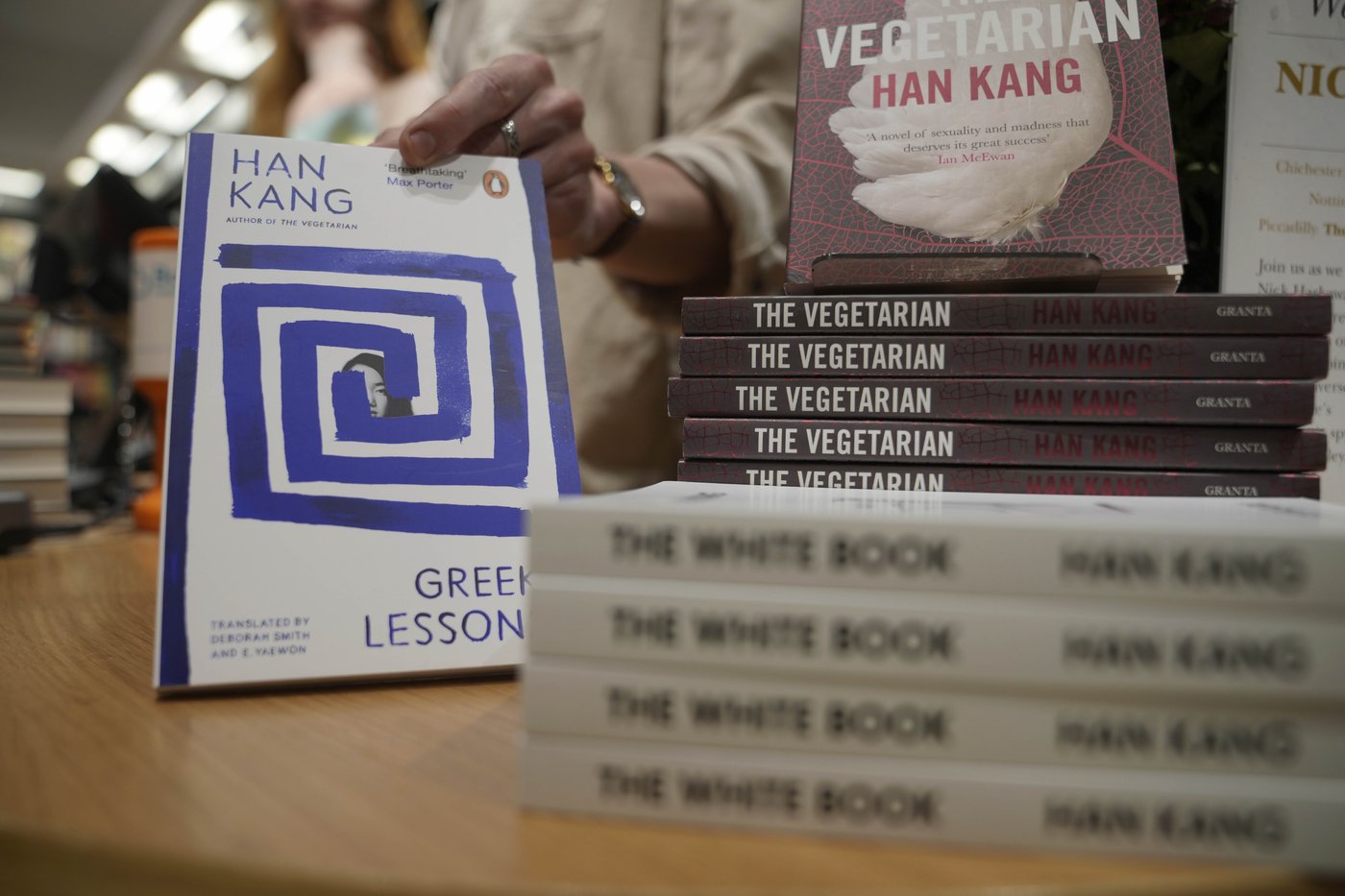Han Kang wins the Nobel Prize for literature. She's the first South Korean to do so | iNFOnews.ca