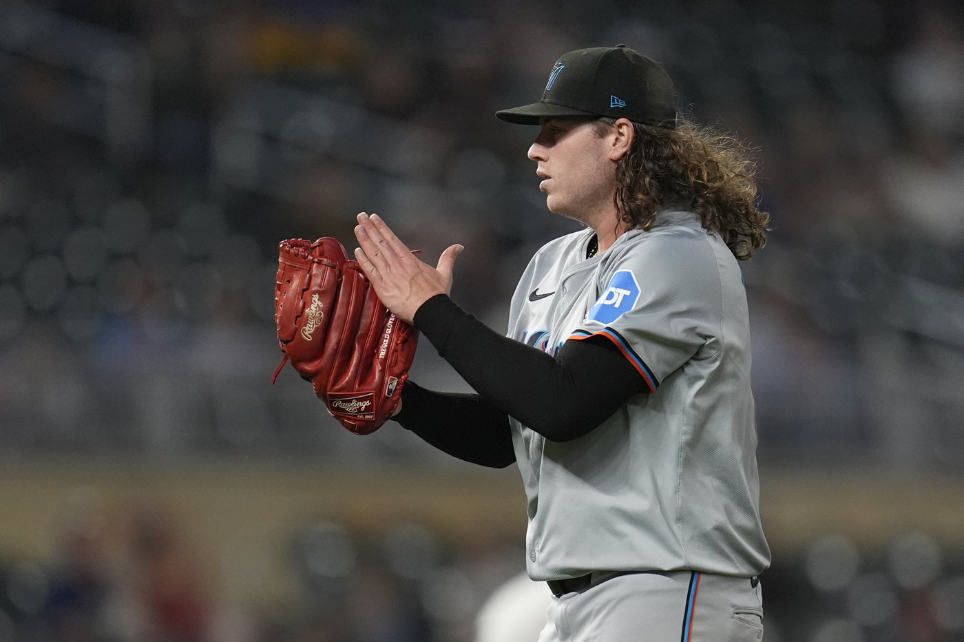 Marlins put reeling Twins in deeper trouble in wild-card race with 4-1 win | iNFOnews.ca