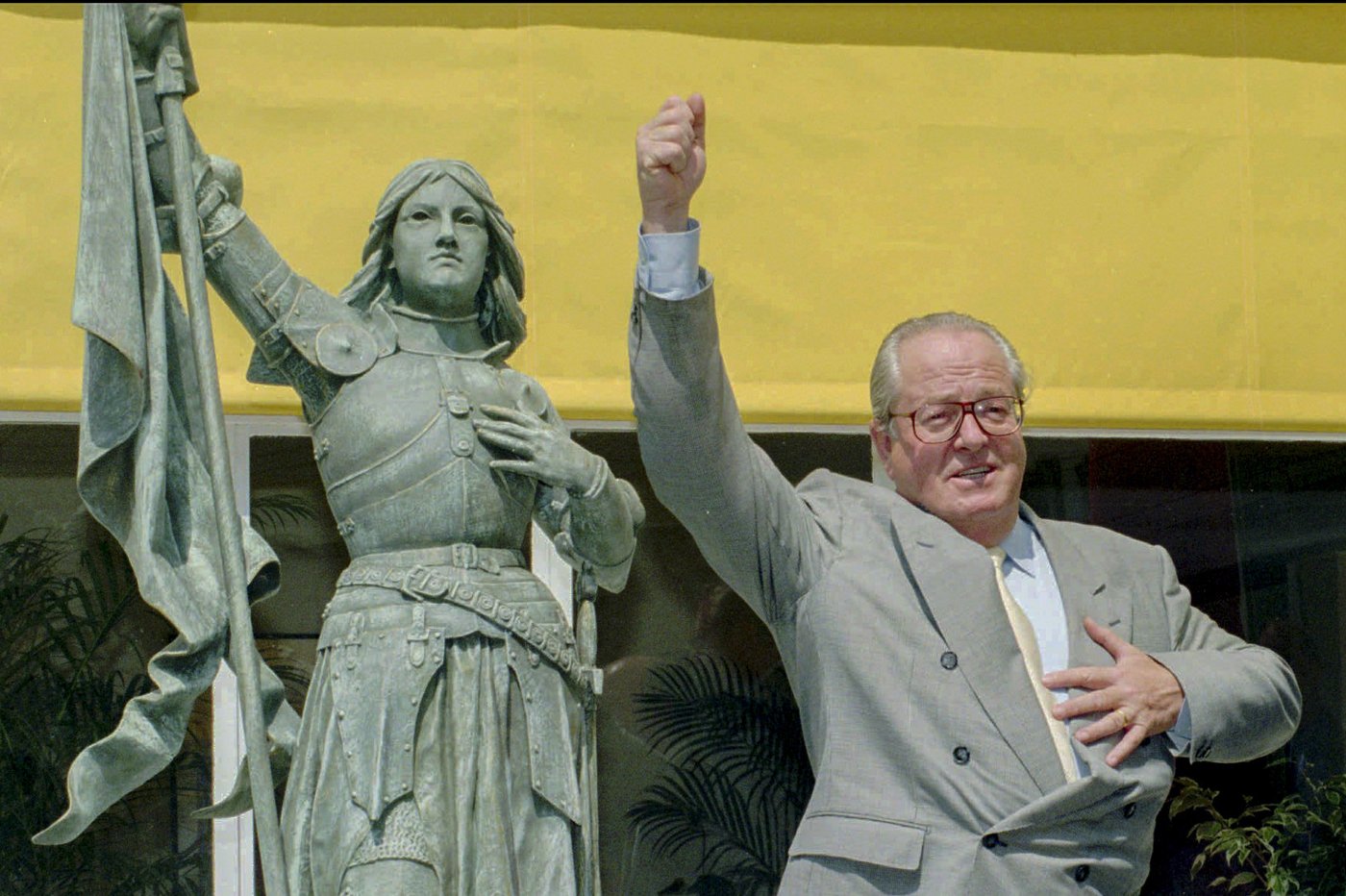 PHOTO COLLECTION: Obit Jean-Marie Le Pen | iNFOnews.ca PHOTO COLLECTION: Obit Jean-Marie Le Pen | iNFOnews.ca