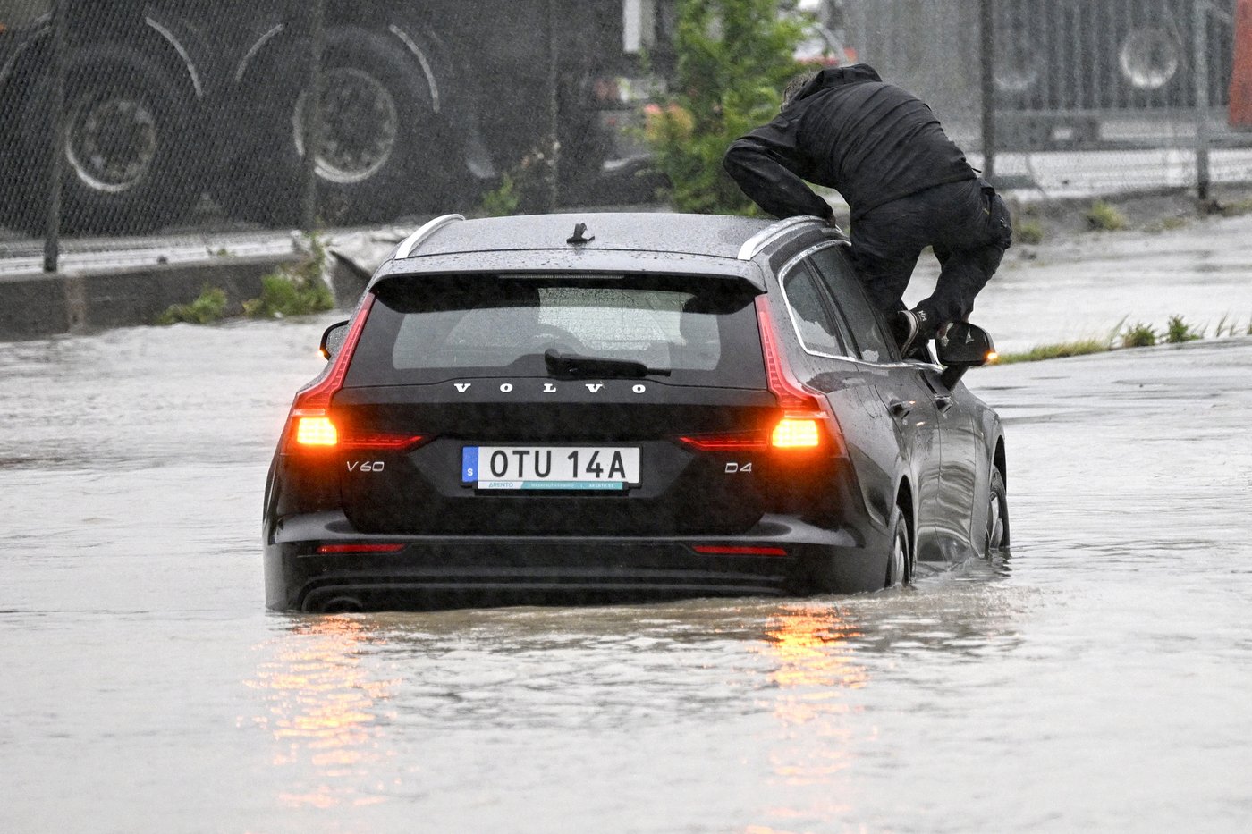 NATO's newest members update their civil preparedness guides for risk of war | iNFOnews.ca