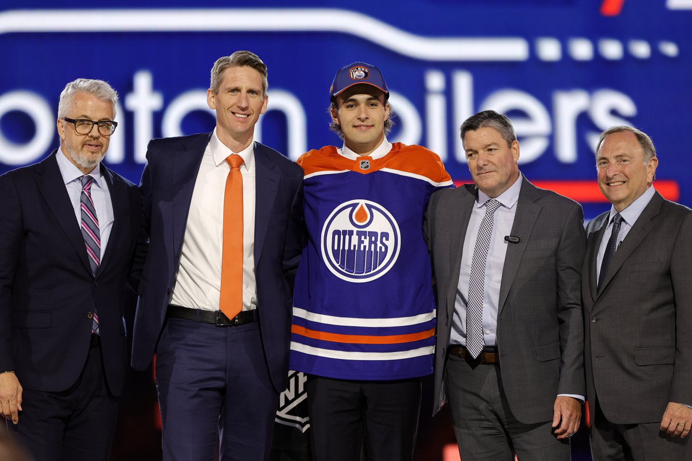 Oilers acquire Hobey Baker winner Isaac Howard from Lightning in exchange for Sam O'Reilly | iNFOnews.ca Oilers acquire Hobey Baker winner Isaac Howard from Lightning in exchange for Sam O'Reilly | iNFOnews.ca