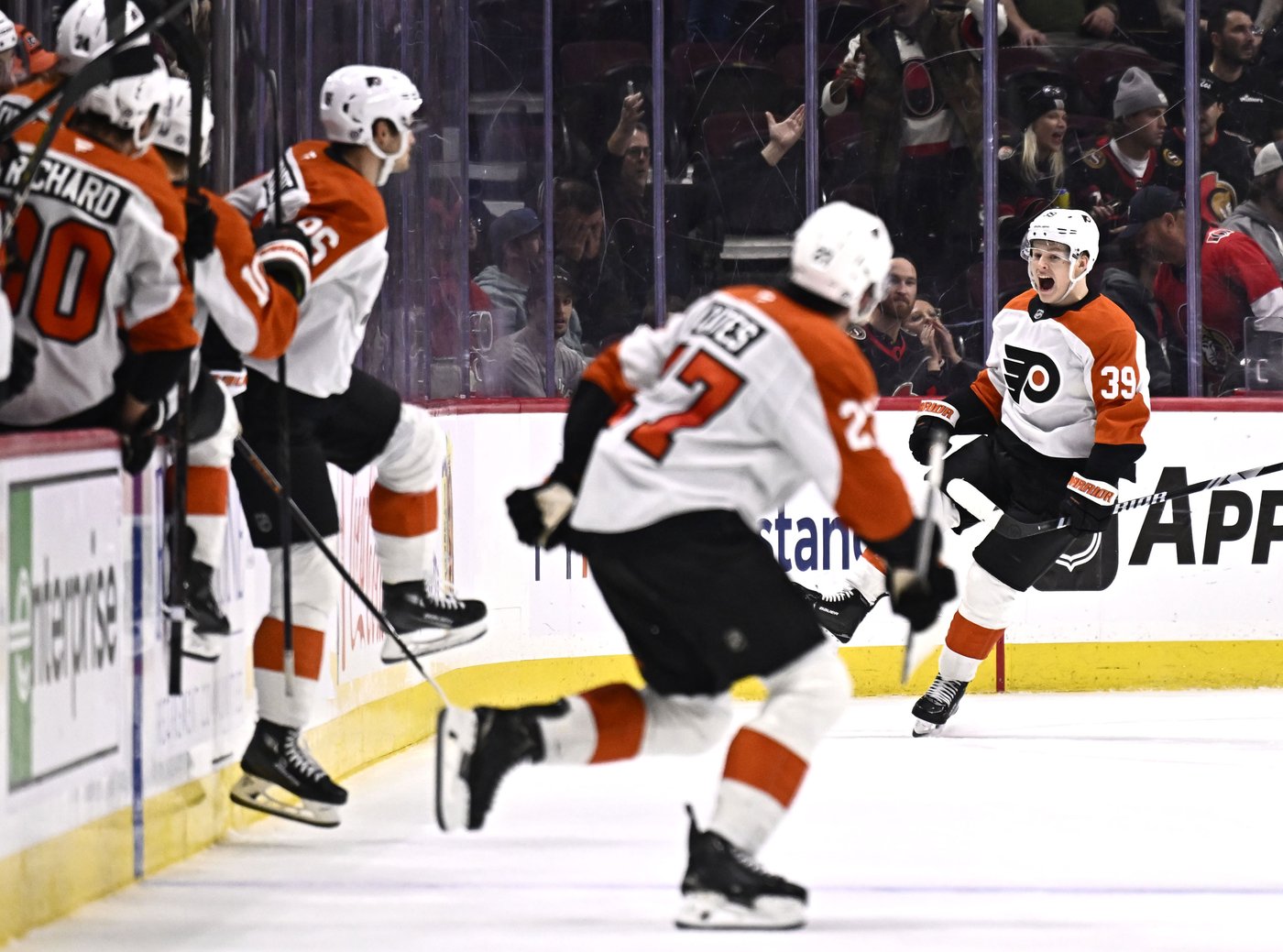 Michkov scores OT winner to lift Flyers past Senators 5-4 | iNFOnews.ca Michkov scores OT winner to lift Flyers past Senators 5-4 | iNFOnews.ca