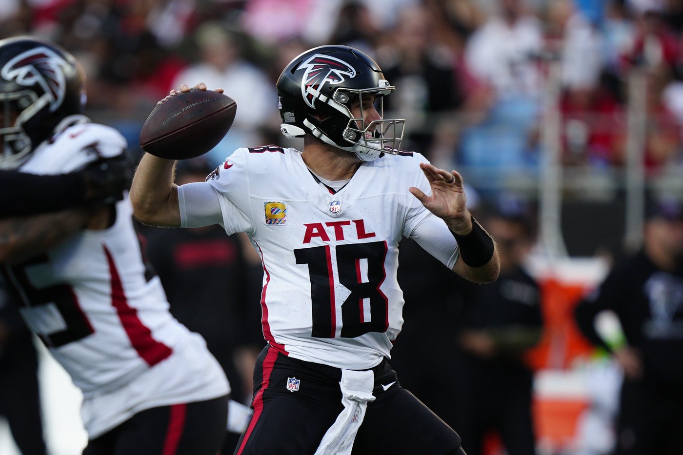 Bijan Robinson scores 2 TDs. Falcons beat Panthers 38-20 for 3rd straight victory vs. NFC South foe | iNFOnews.ca Bijan Robinson scores 2 TDs. Falcons beat Panthers 38-20 for 3rd straight victory vs. NFC South foe | iNFOnews.ca