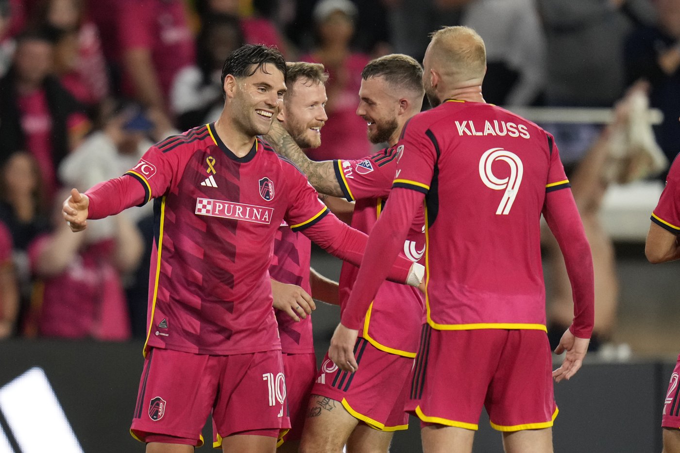 Cedric Teuchert's goal, 2 assists help St. Louis City beat Sporting KC 3-1 | iNFOnews.ca Cedric Teuchert's goal, 2 assists help St. Louis City beat Sporting KC 3-1 | iNFOnews.ca