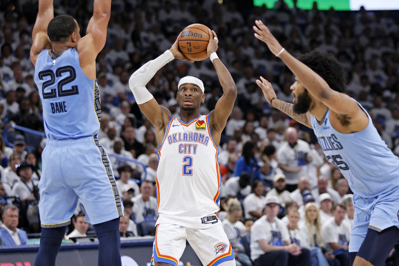 Thunder, Pacers and Timberwolves look to stay focused after lopsided playoff-opening wins | iNFOnews.ca