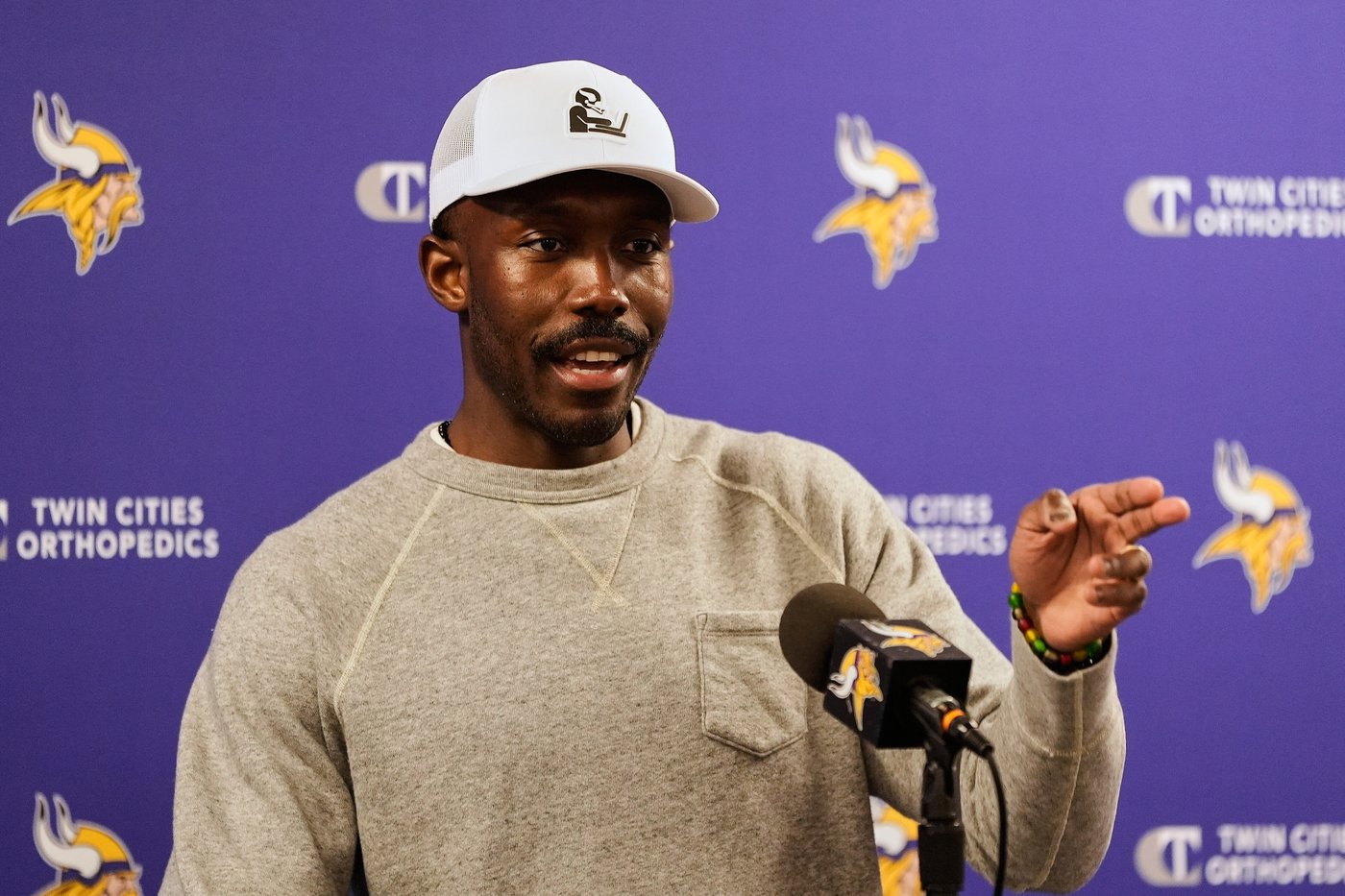 Vikings sign GM Adofo-Mensah to extension, keeping his contract in sync with O'Connell's | iNFOnews.ca