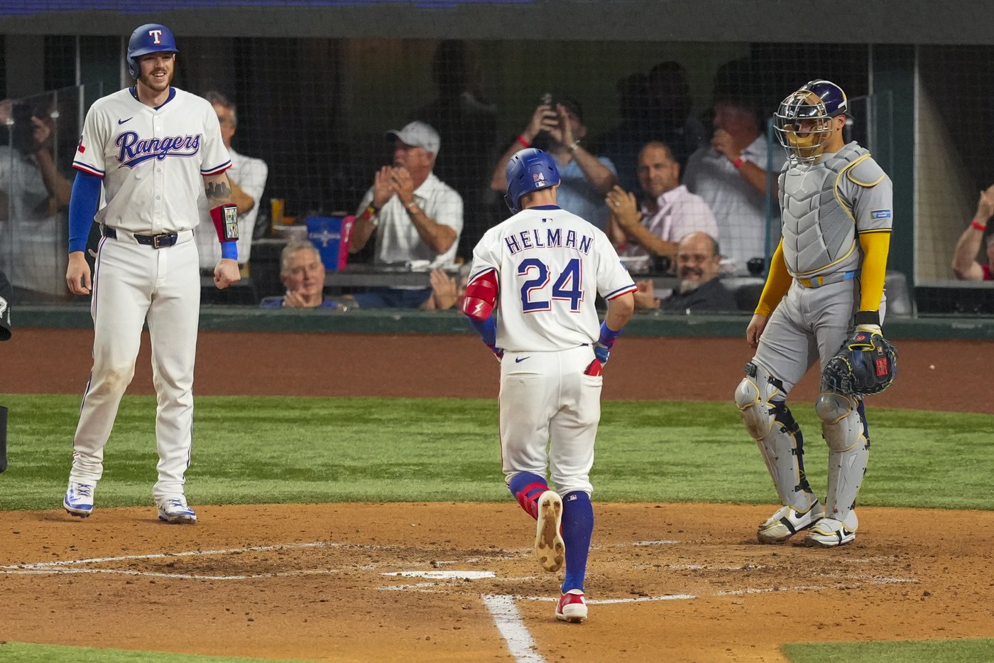 Michael Helman hits 2-run HR, make catch to prevent 2-run HR, as Rangers beat Brewers 5-4 | iNFOnews.ca