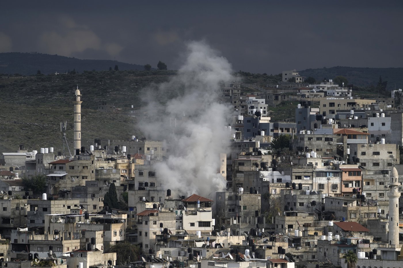 Middle East latest: Hamas says it will release 3 Israeli hostages as planned | iNFOnews.ca Middle East latest: Hamas says it will release 3 Israeli hostages as planned | iNFOnews.ca