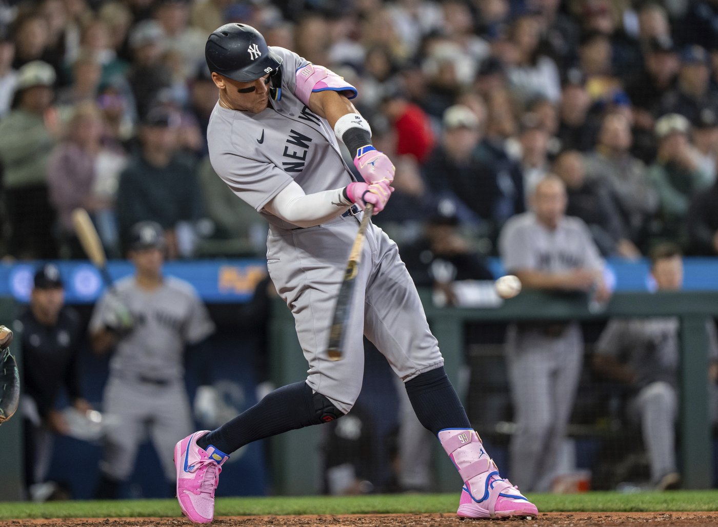 Judge’s MLB-leading 15th homer powers Yankees past Mariners 3-2 | iNFOnews.ca